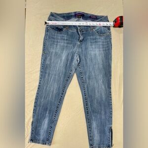 Z. Cavaricci Women's Ankle Skinny Jeans Blue Denim Stretch Embroidered